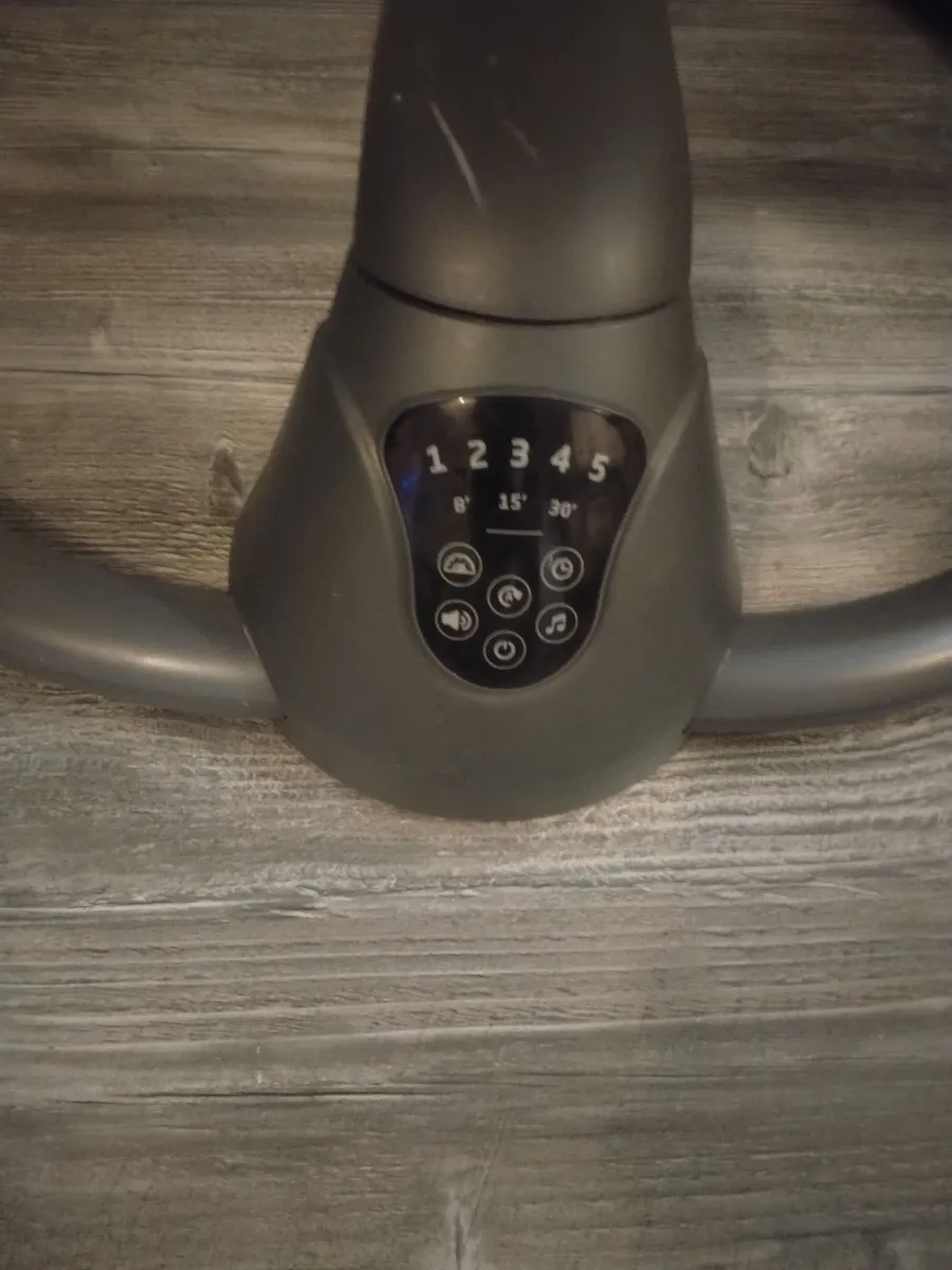 Baby swing - Image 2