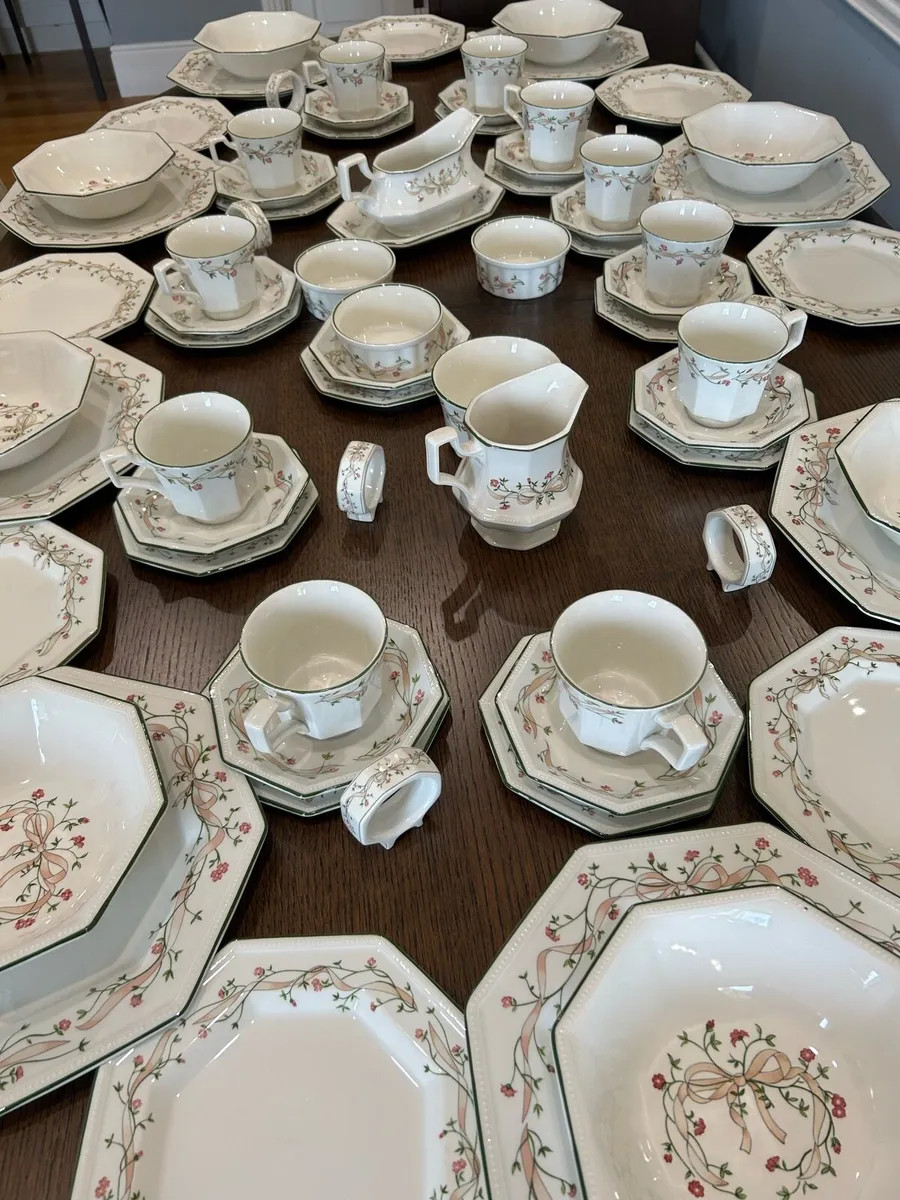 Eternal Beau full dinner service - Image 4