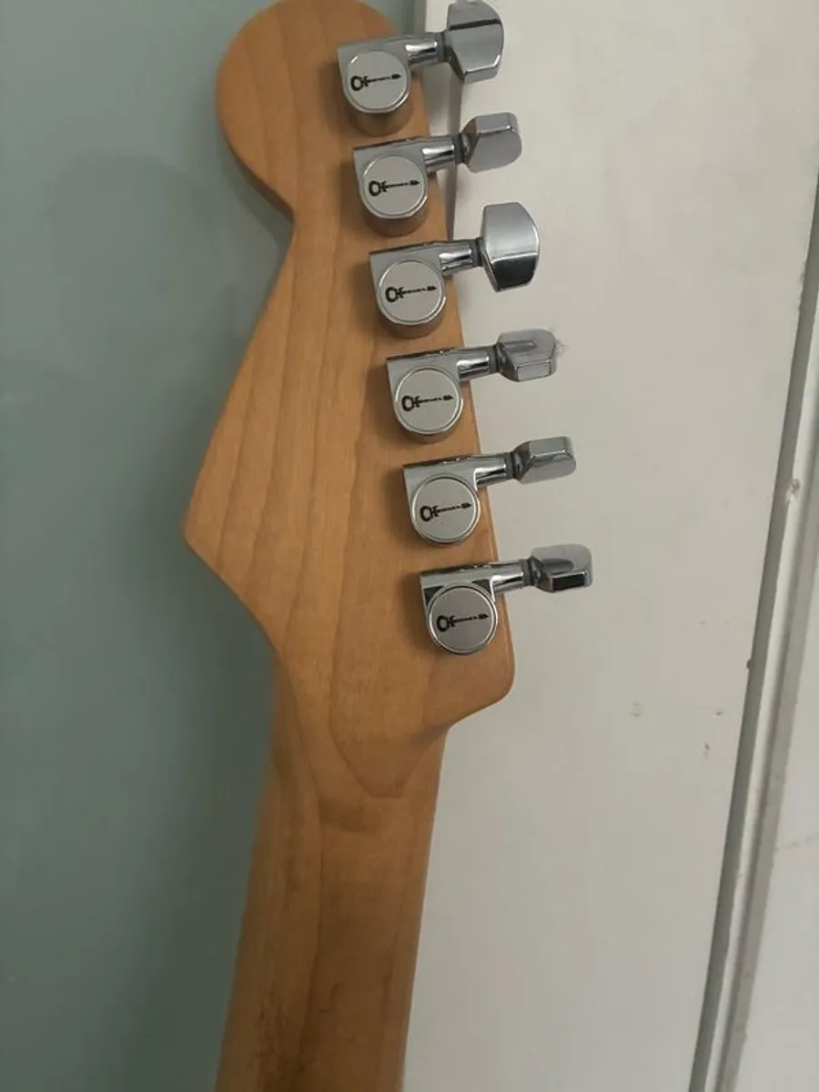 Charvel electric guitar Priced to sell - Image 2