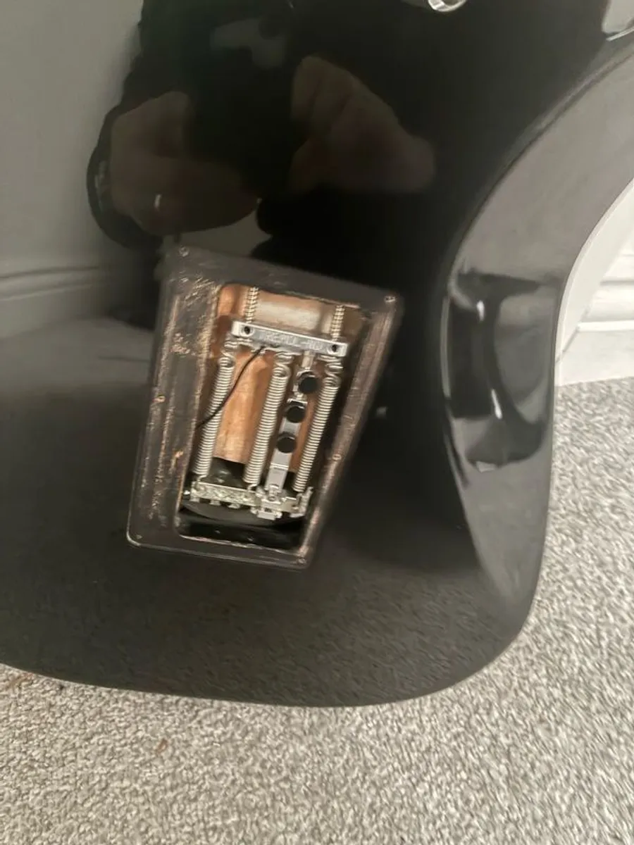 Charvel electric guitar Priced to sell - Image 3