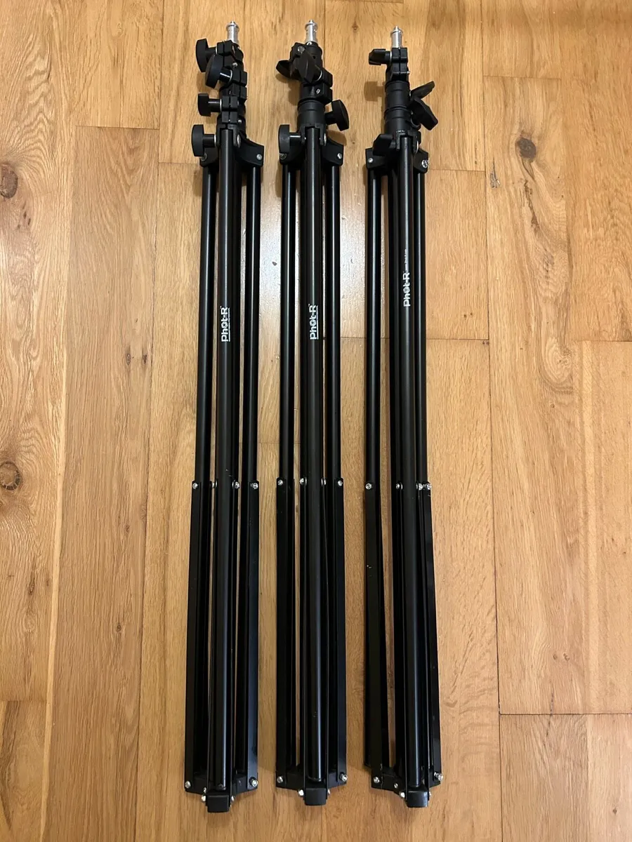 Photography equipment - Image 1