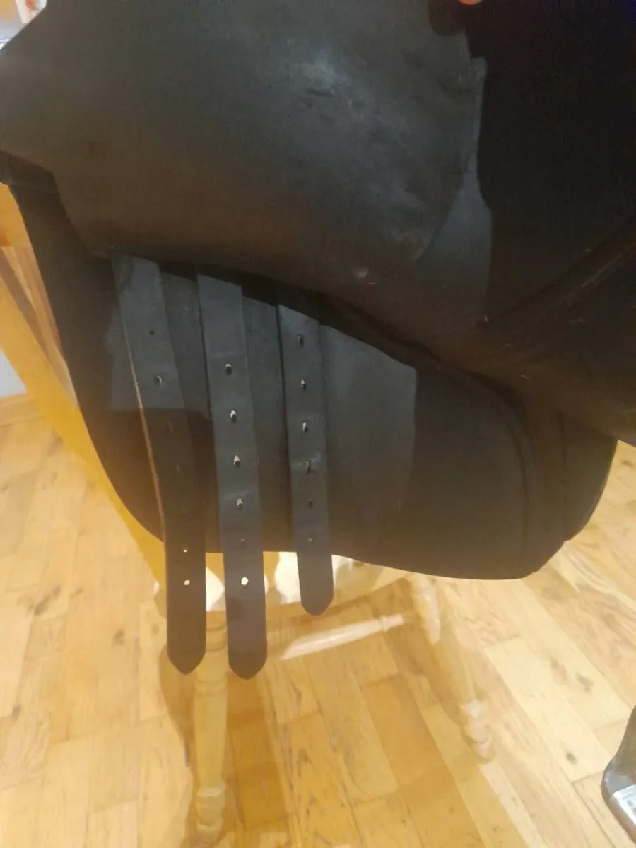 Horse saddle - Image 3