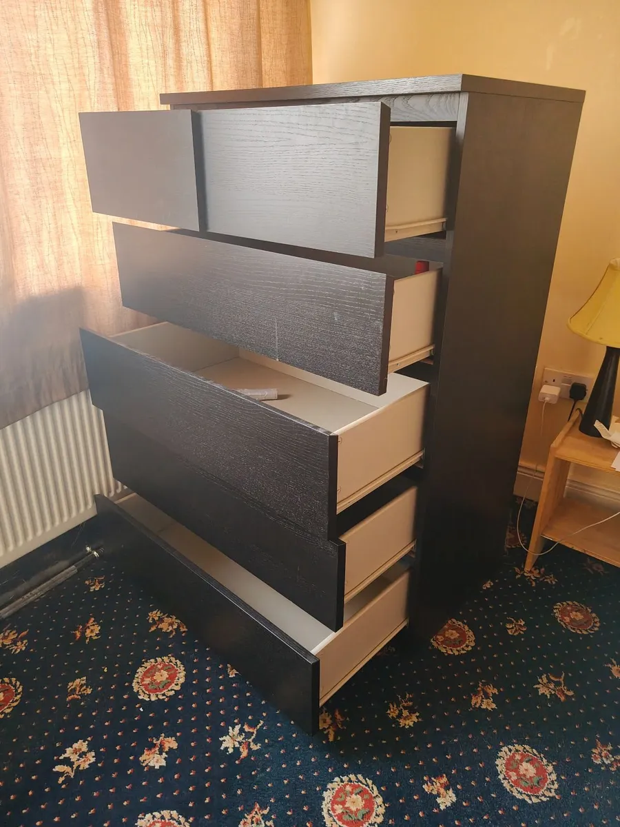 Cabinet for sale - Image 1