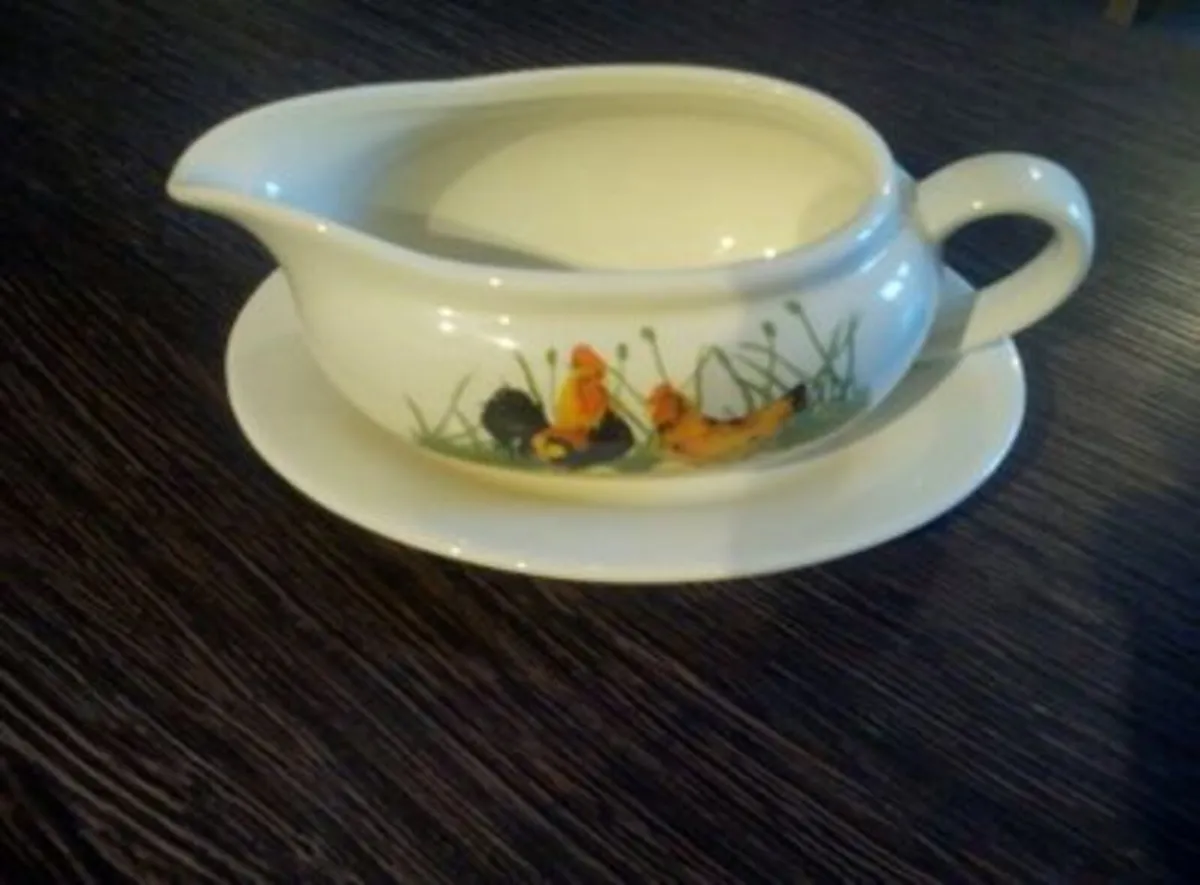 Gravy Boat and Tray.