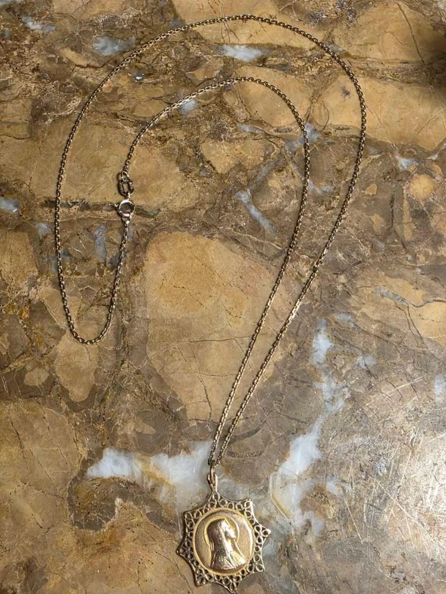VINTAGE, OUR LADY,S MEDAL, 9CT Gold Necklace ! - Image 4