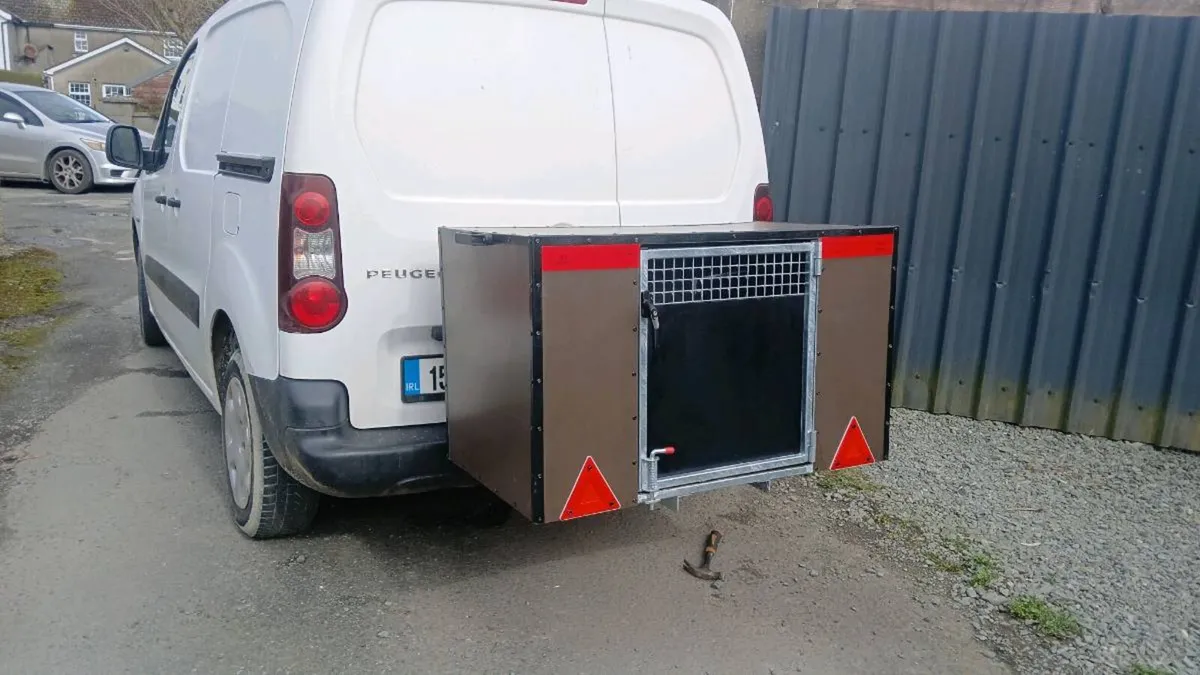 Dog transport box - Image 3
