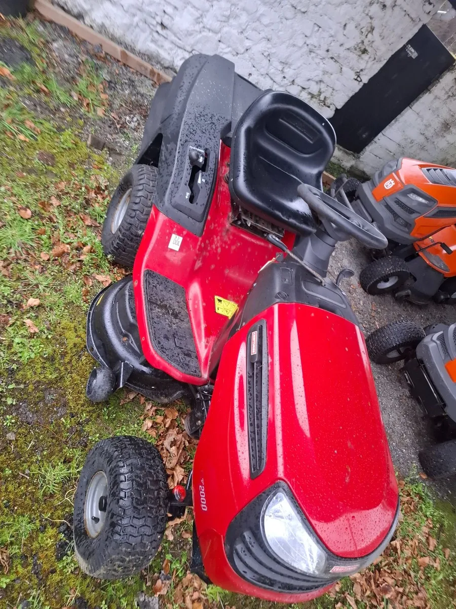 Jonsred ride on mower - Image 3