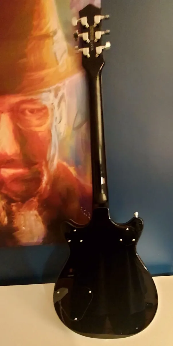 Gretsch G5222 Electromatic Guitar. €300 ono - Image 2