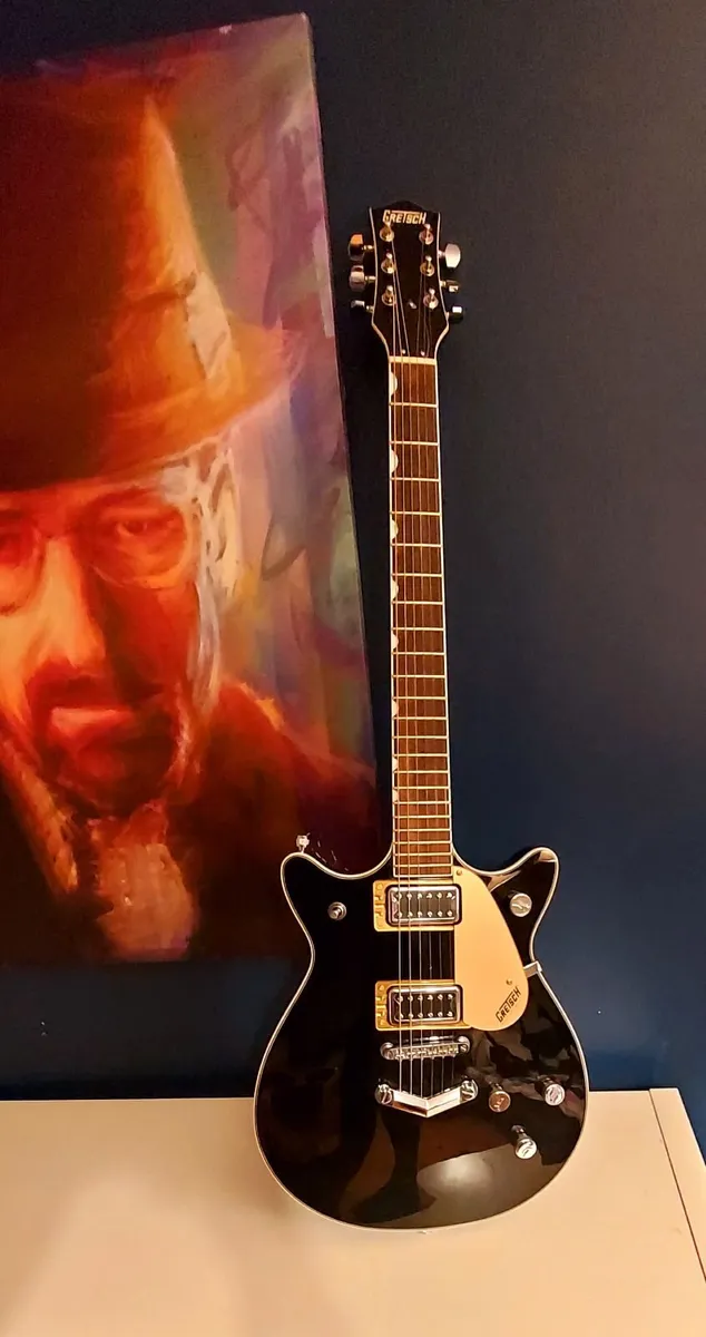 Gretsch G5222 Electromatic Guitar. €300 ono - Image 1