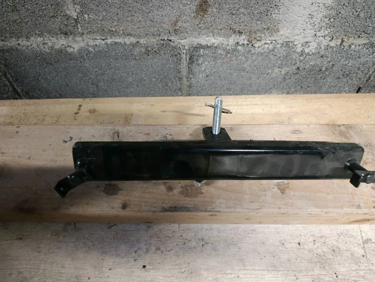 Ride on mower towbar - Image 2