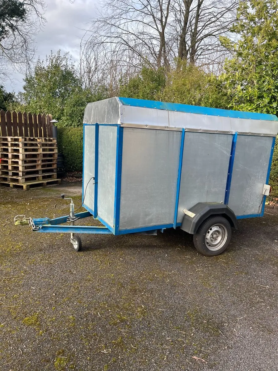 8 X 4 Trailer - Image 1