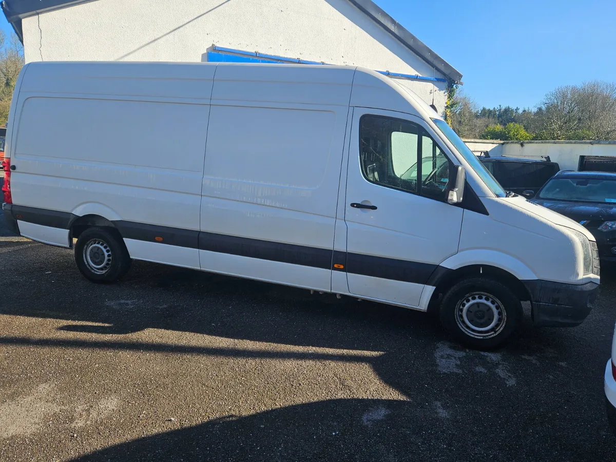 Vw crafter LWB van - Image 2