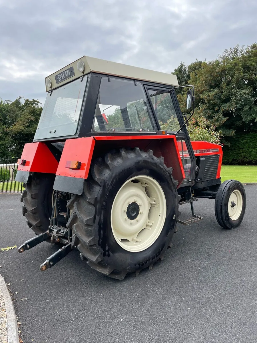 Zetor 8111 ***40KM*** - Image 4