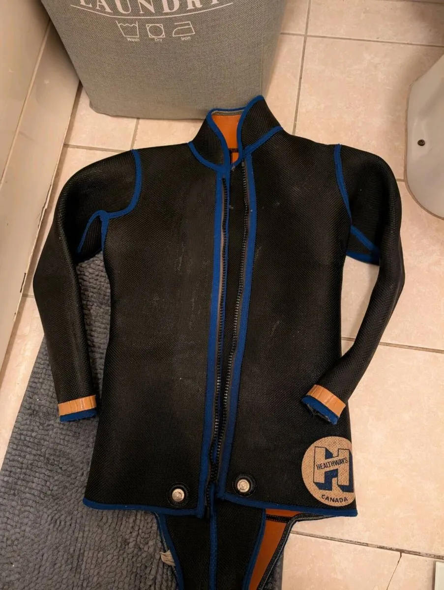 Rare Vintage 1961thermic Healthways Canada wetsuit - Image 1