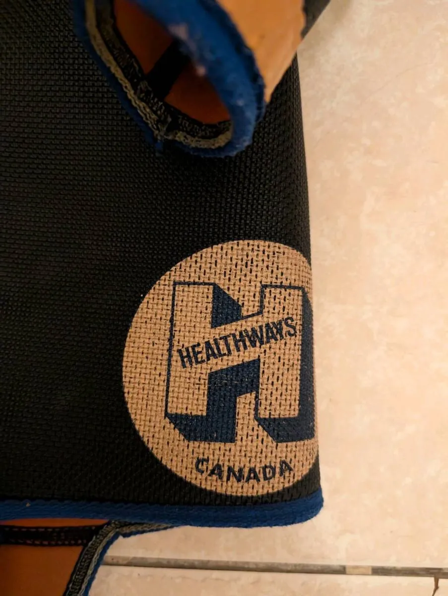 Rare Vintage 1961thermic Healthways Canada wetsuit - Image 4