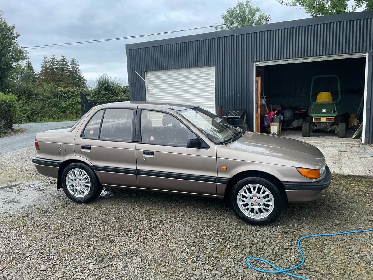 1989 Mitsubishi lancer - Image 1