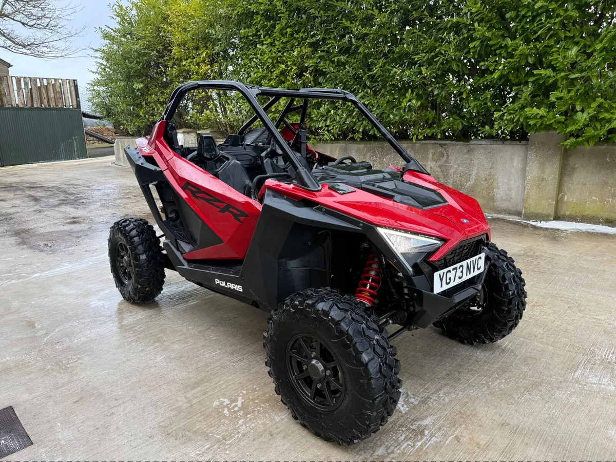 Polaris rzr xp pro1000cc turbo ultimate - Image 1
