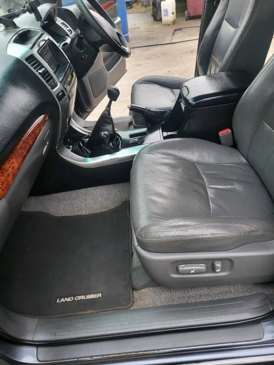 Landcruiser - Image 4