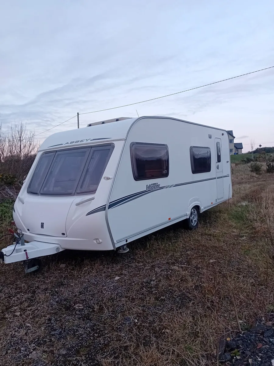 Abbey vogue 6 berth caravan - Image 1