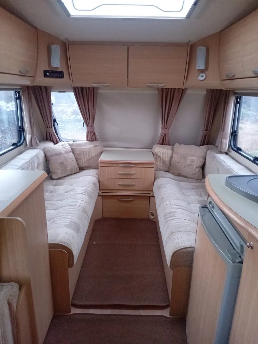 Abbey vogue 6 berth caravan - Image 2
