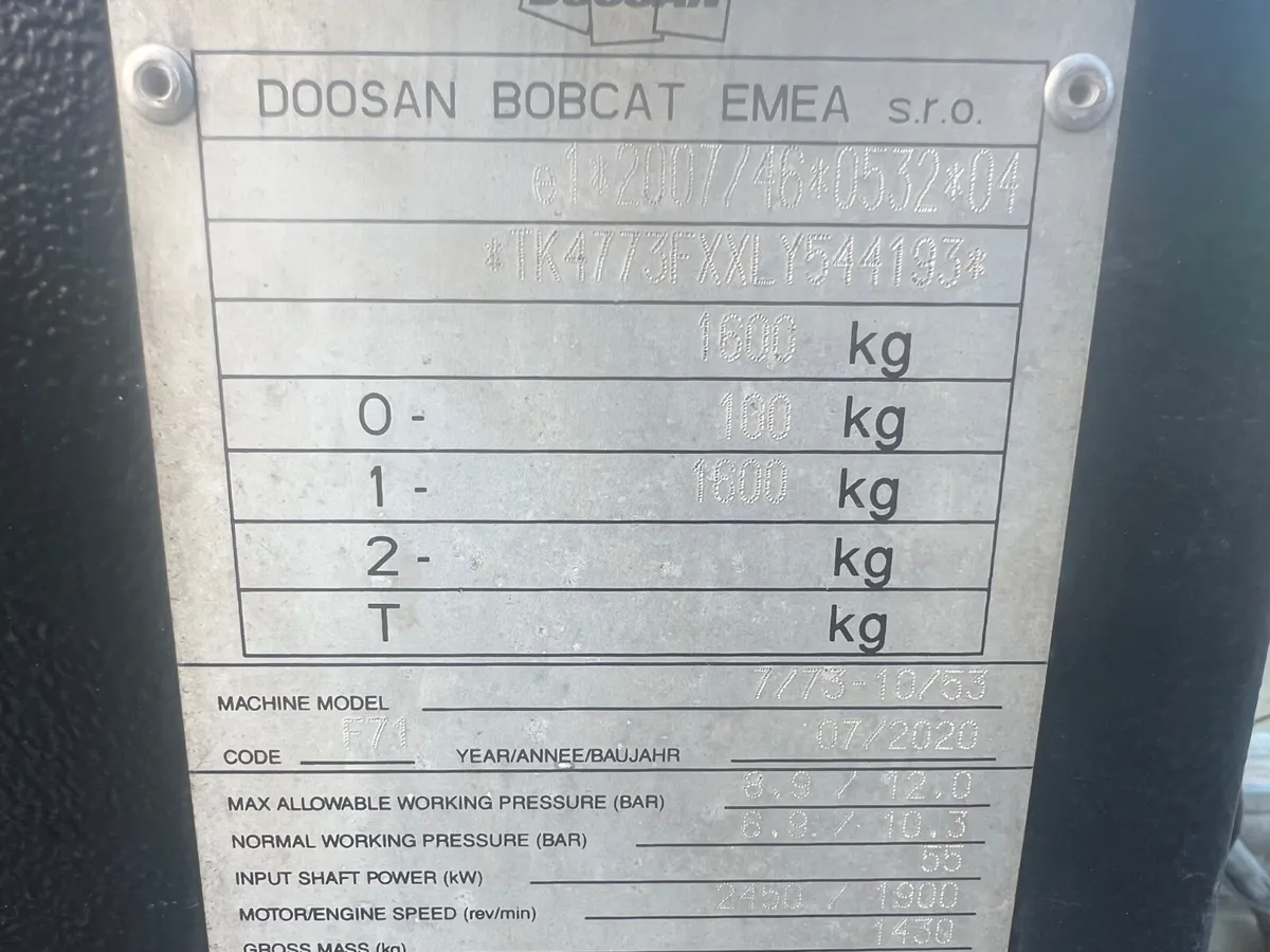 Doosan 7/73 260CFM Air Compressor - Image 3
