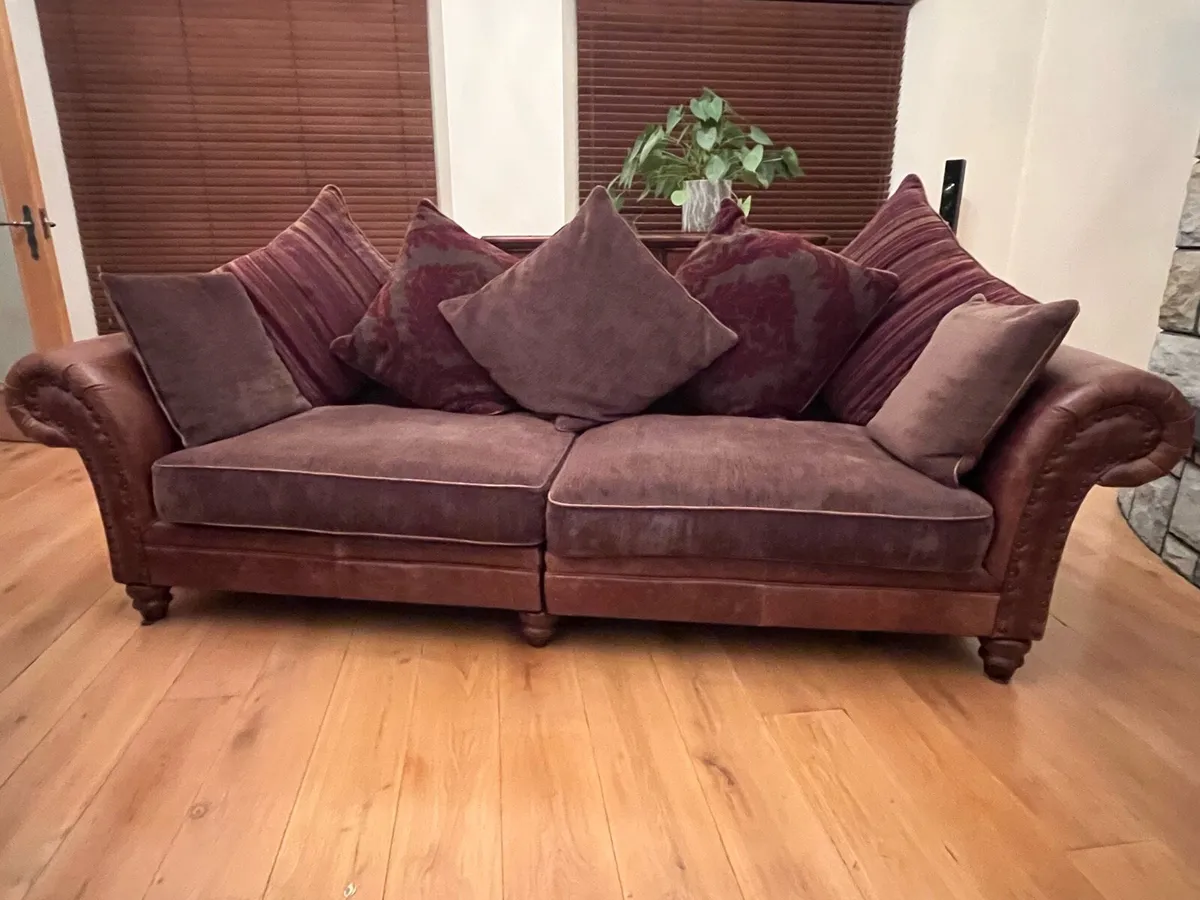 Furniture / Sofa / chairs / lamps - Image 2