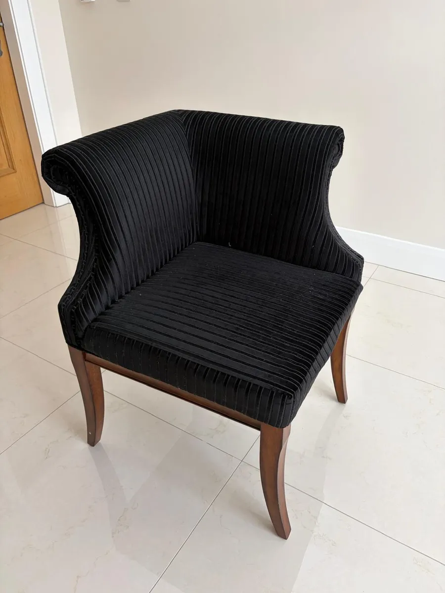 Furniture / Sofa / chairs / lamps - Image 4