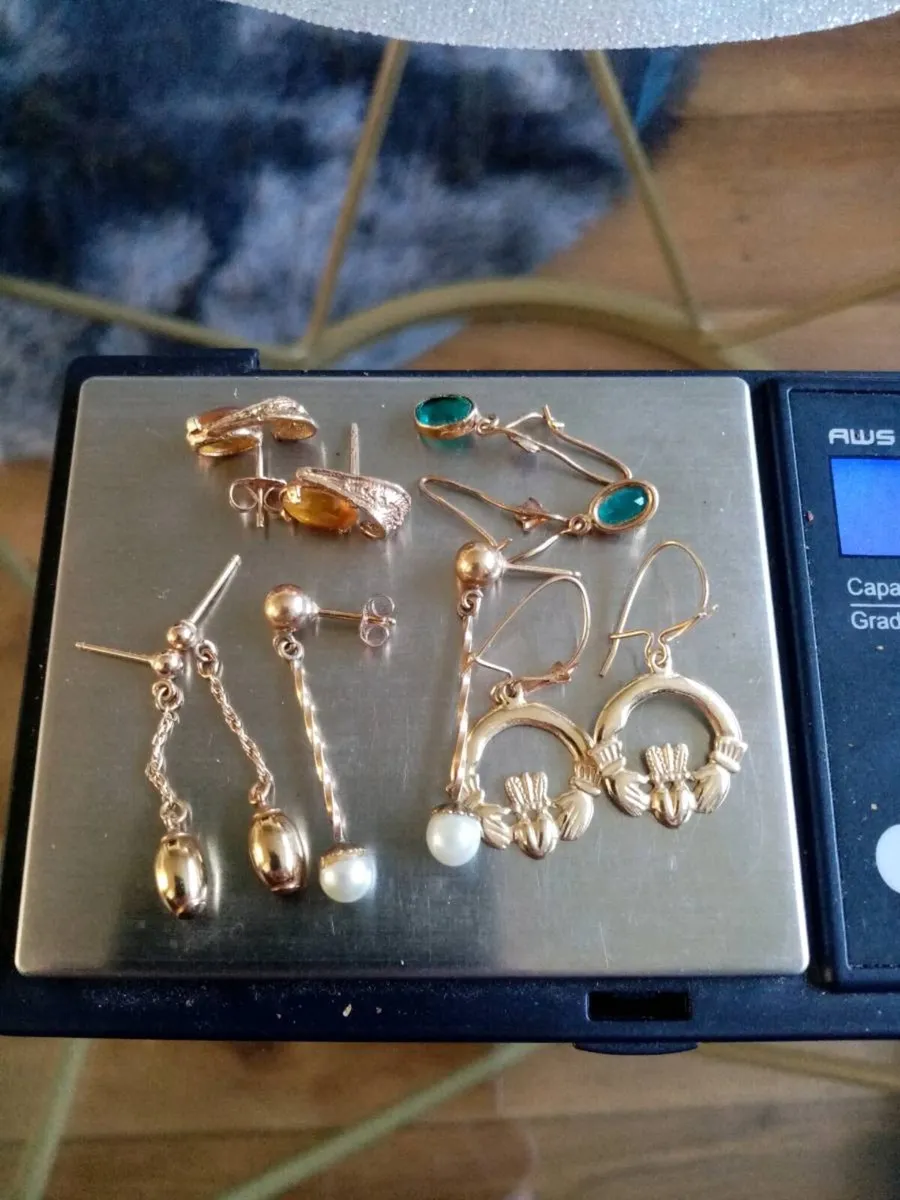 14k Solid Gold Earrings, 5 Pairs - Image 2