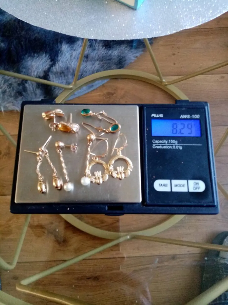 14k Solid Gold Earrings, 5 Pairs - Image 1