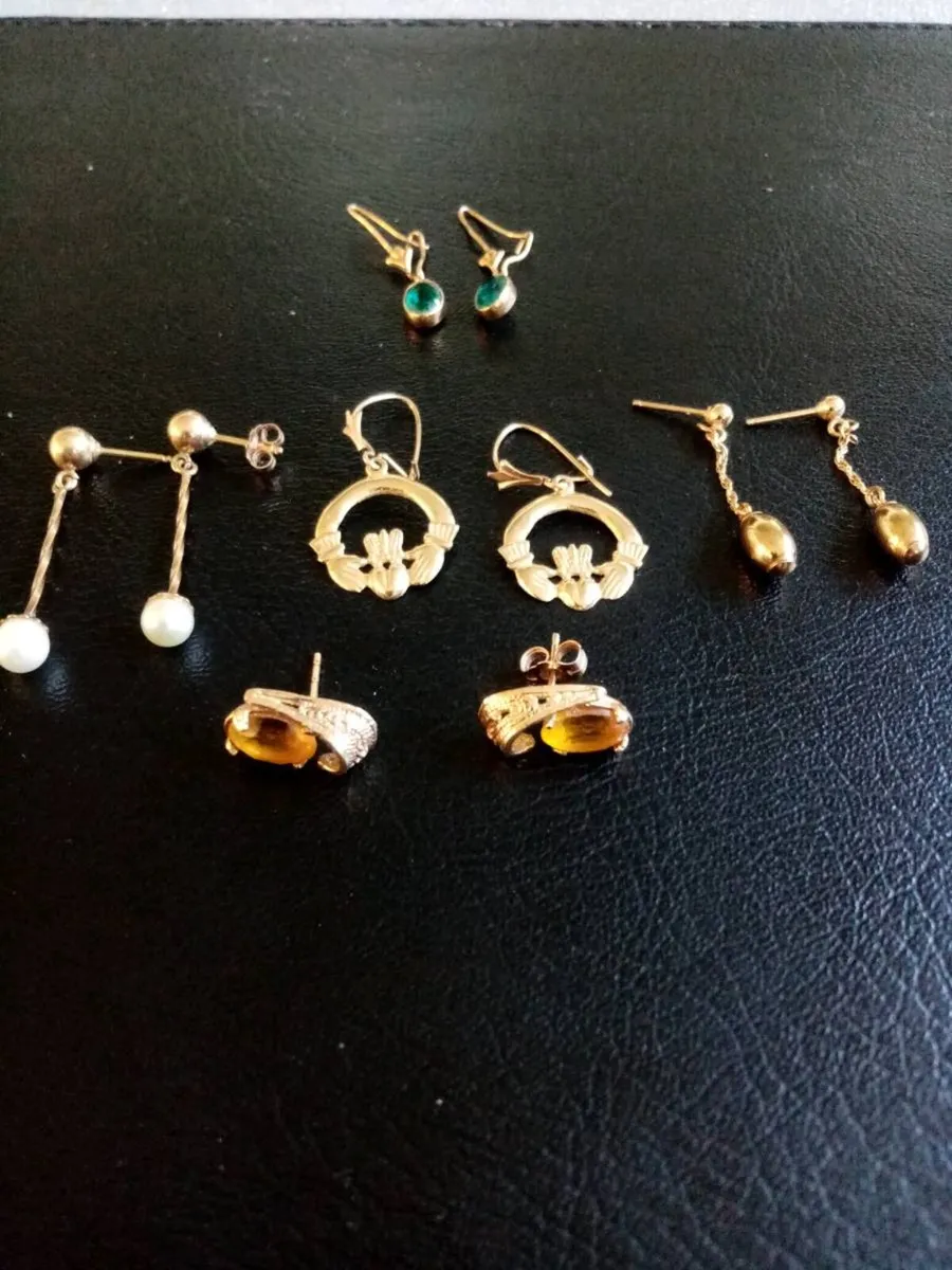 14k Solid Gold Earrings, 5 Pairs - Image 3