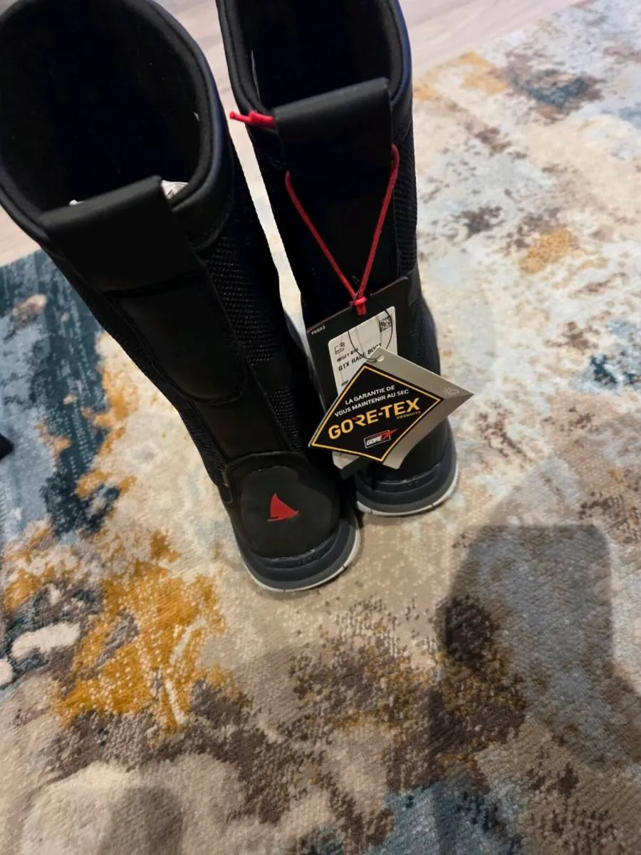 Musto Goro-tex Rase boots 5 size brand new - Image 2