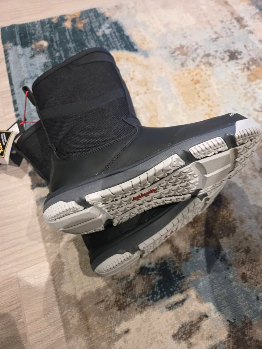 Musto Goro-tex Rase boots 5 size brand new - Image 3