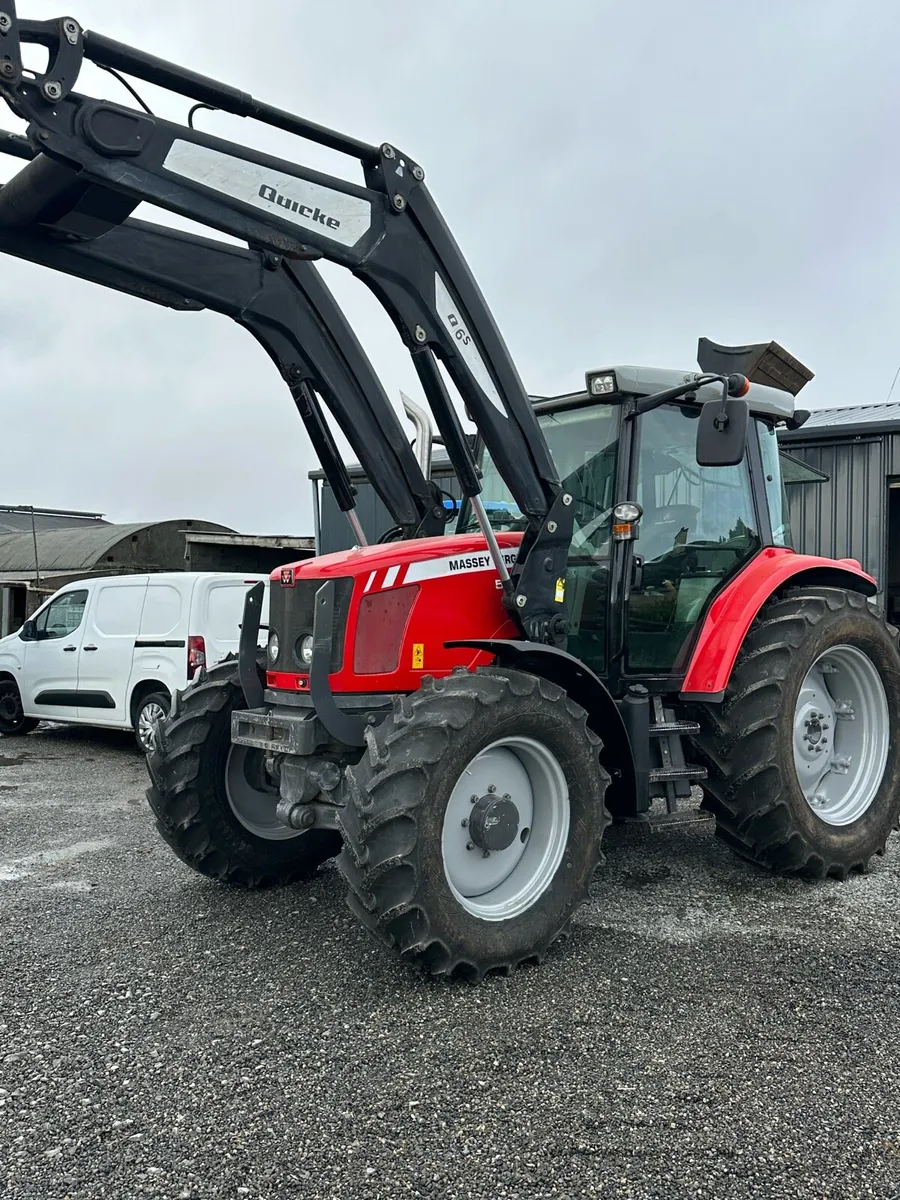 Massey 5460 Tier III - Image 2