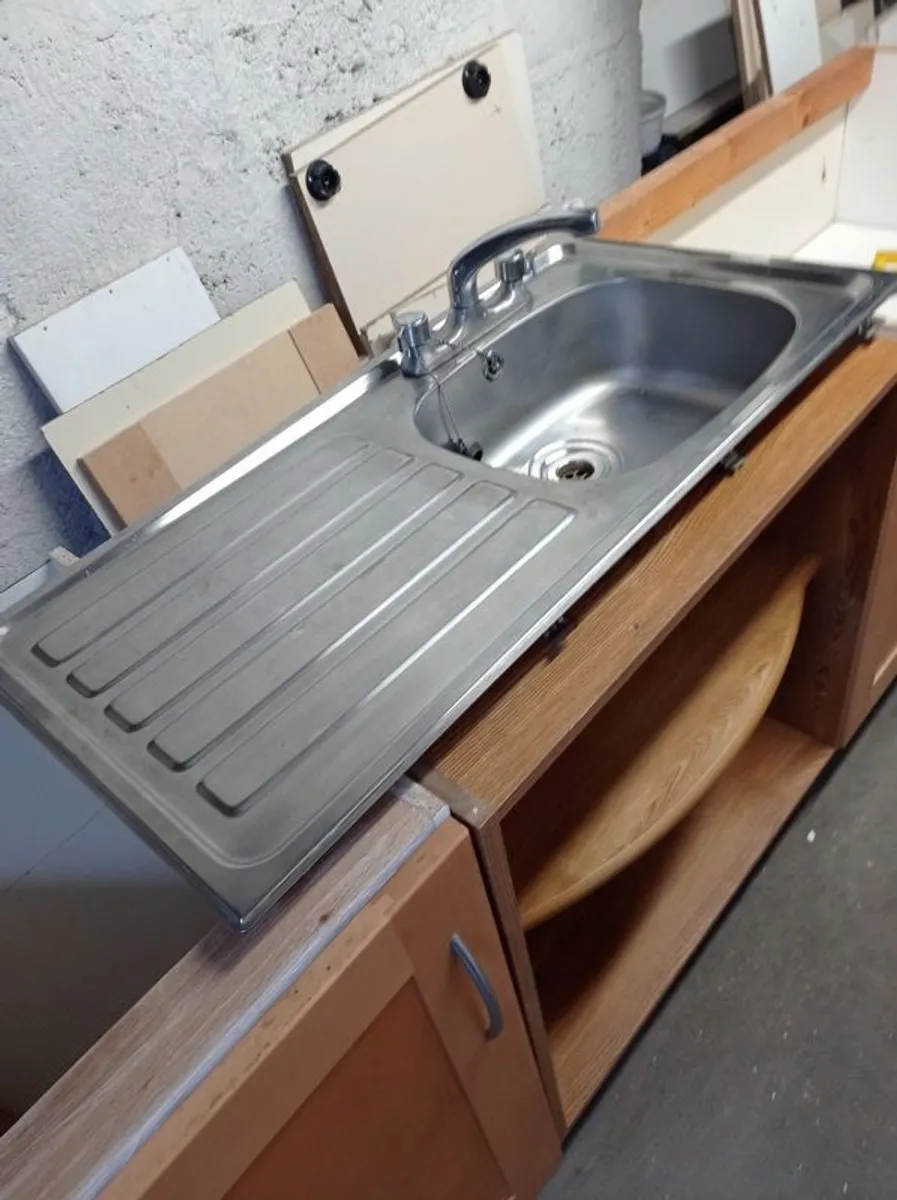 kitchen units - Image 3