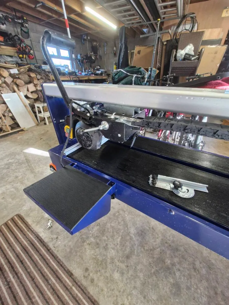 Wet tile cutting bench - Image 4