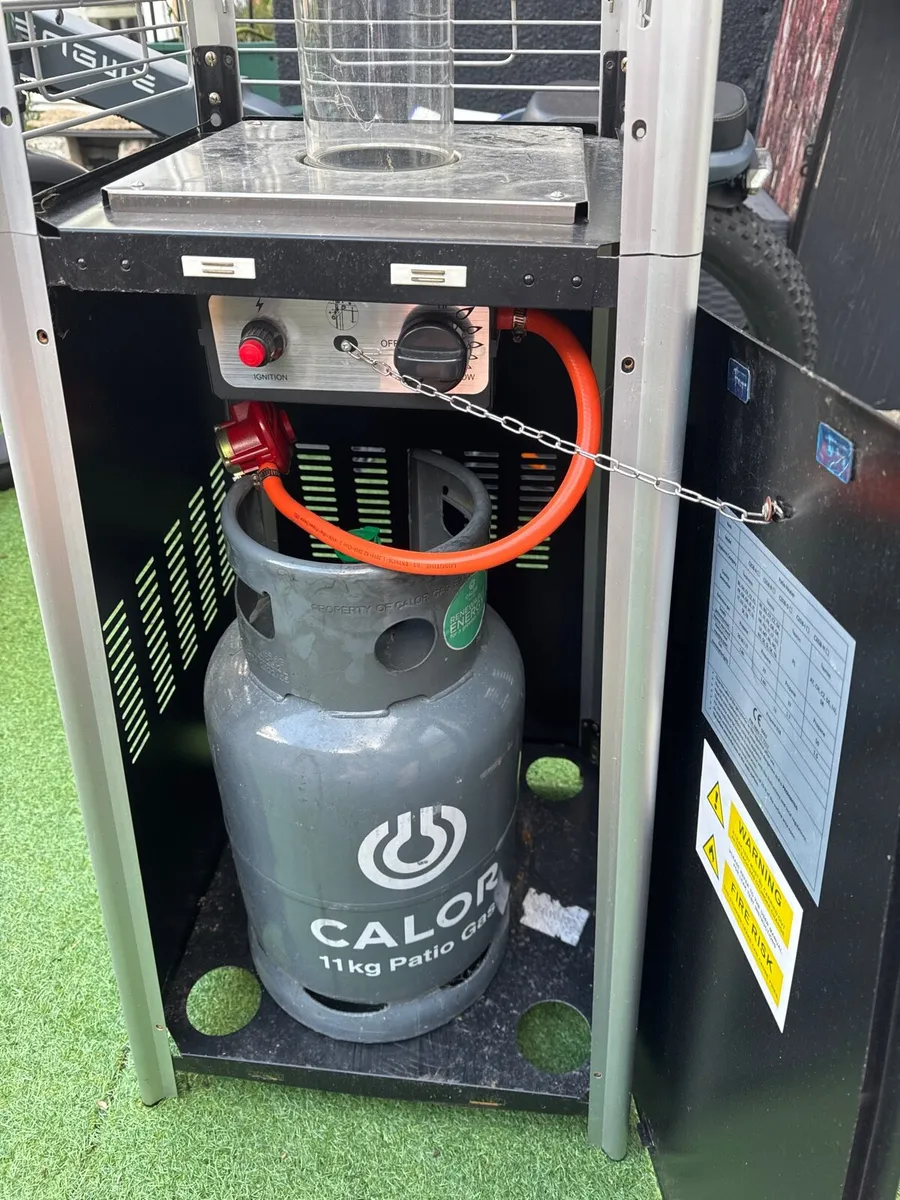 Pyramid Patio Heater - Image 2