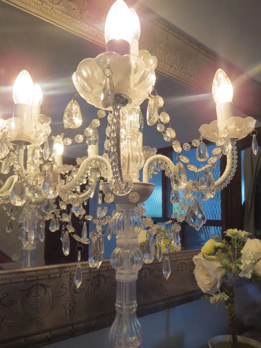 5 arms Shabby Chic Candelabra lamp - Image 1