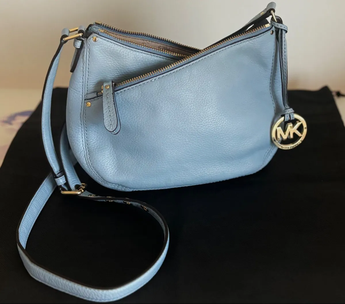 Ladies handbag - Image 1