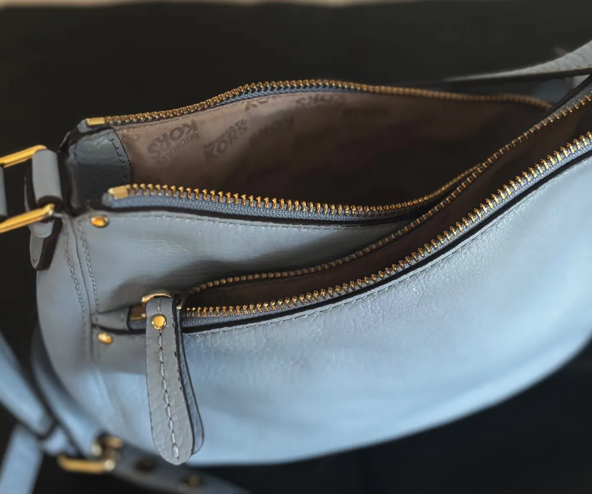 Ladies handbag - Image 4