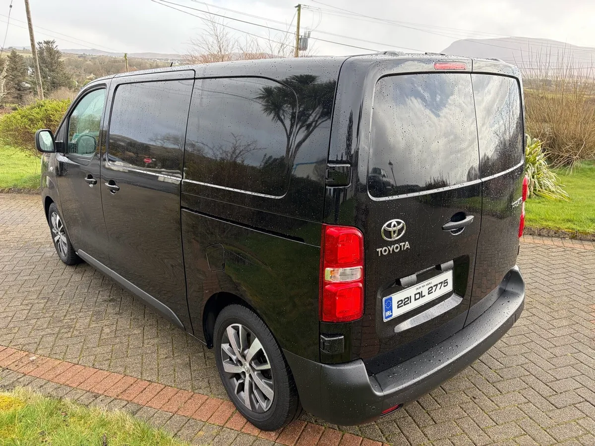 221 TOYOTA PROACE - Image 4