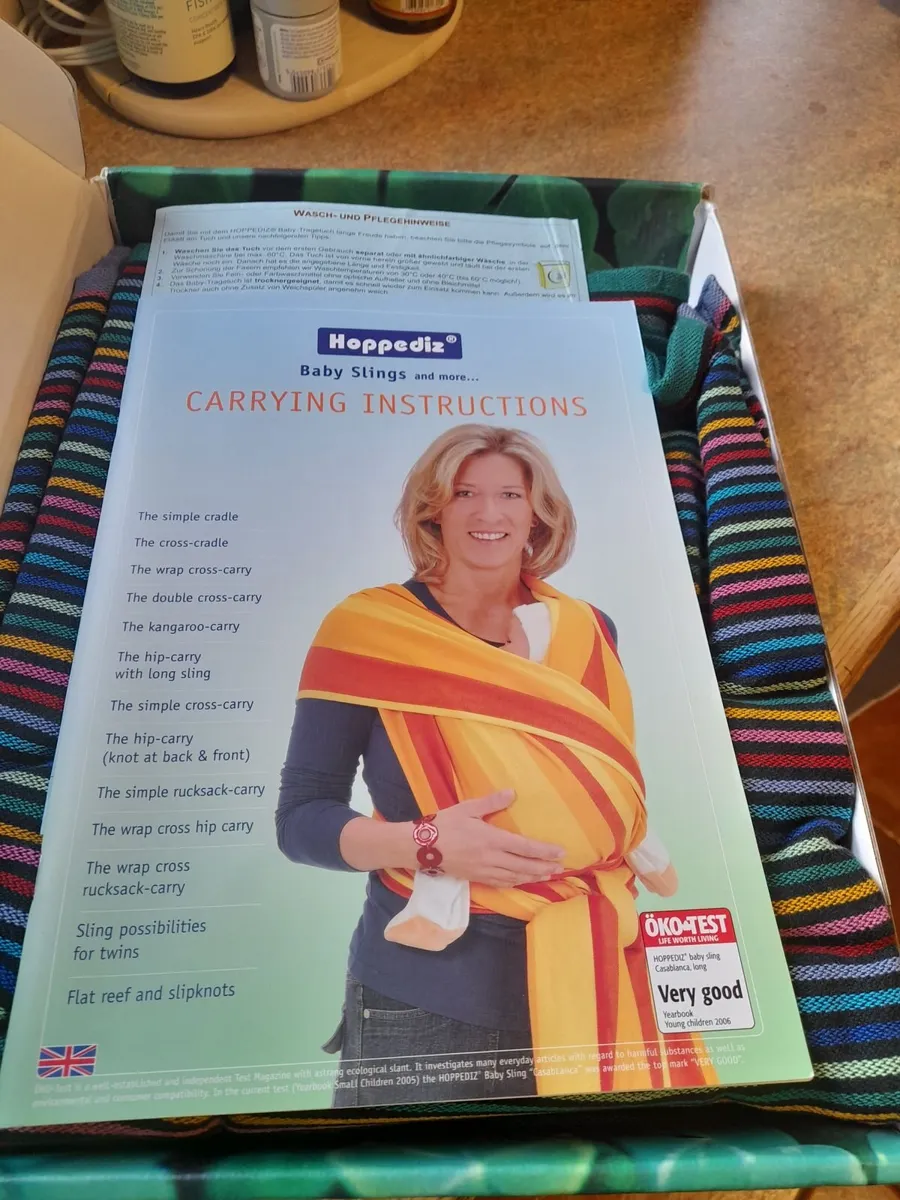 Baby sling - Image 1