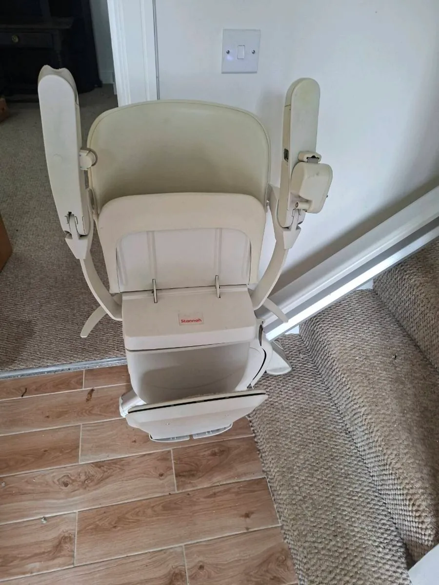 Chair lift for stairs - Image 1