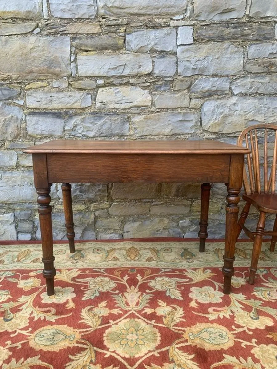 Antique Victorian Oak Table - Image 1