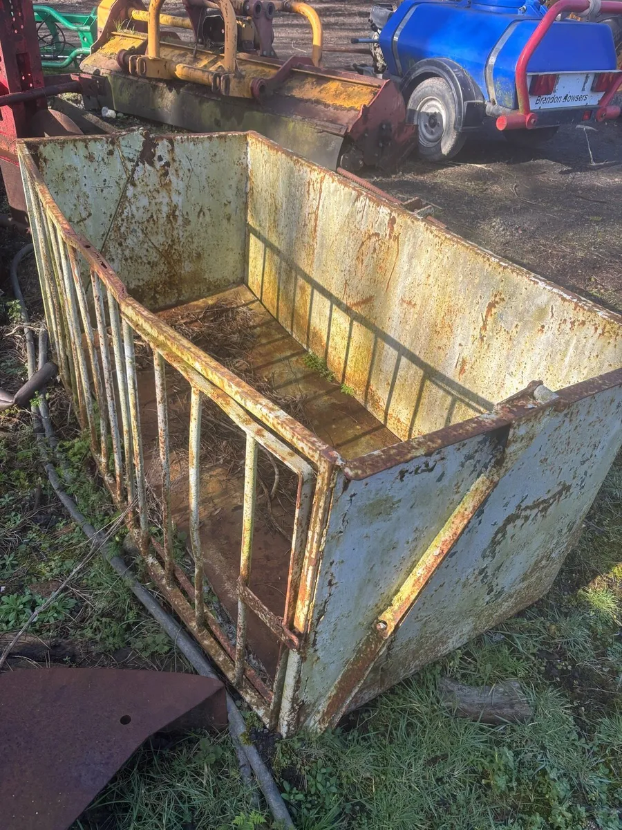 3 point linkage box - Image 1