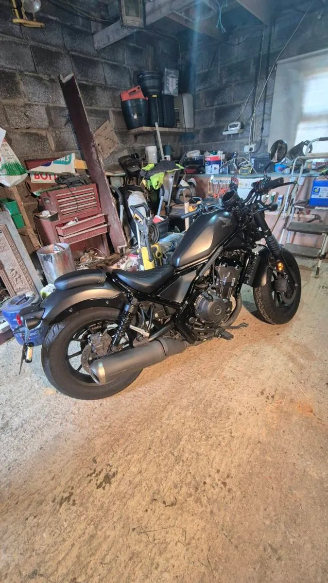 SwitZer Motorcycle Head Lift Stand - Image 2