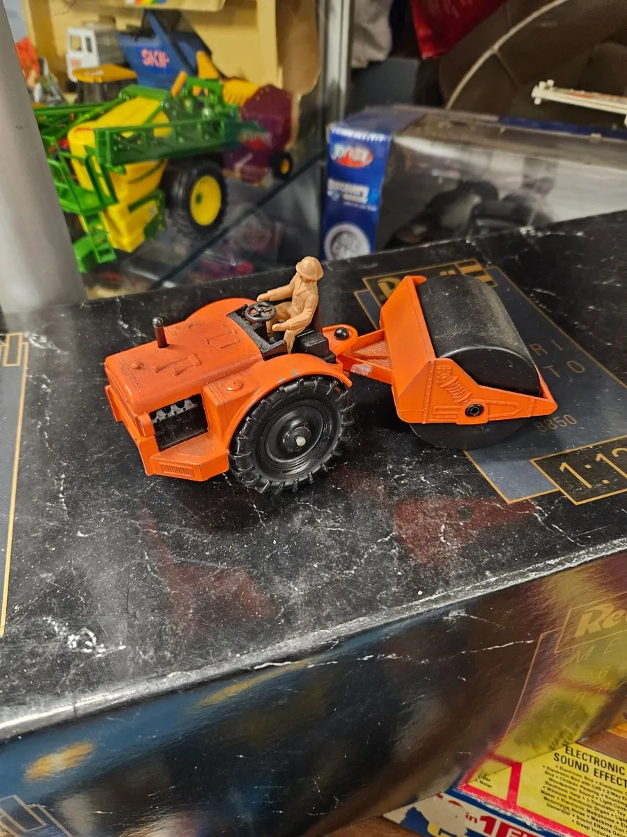 Vintage Lonestar Steam Roller - Image 2