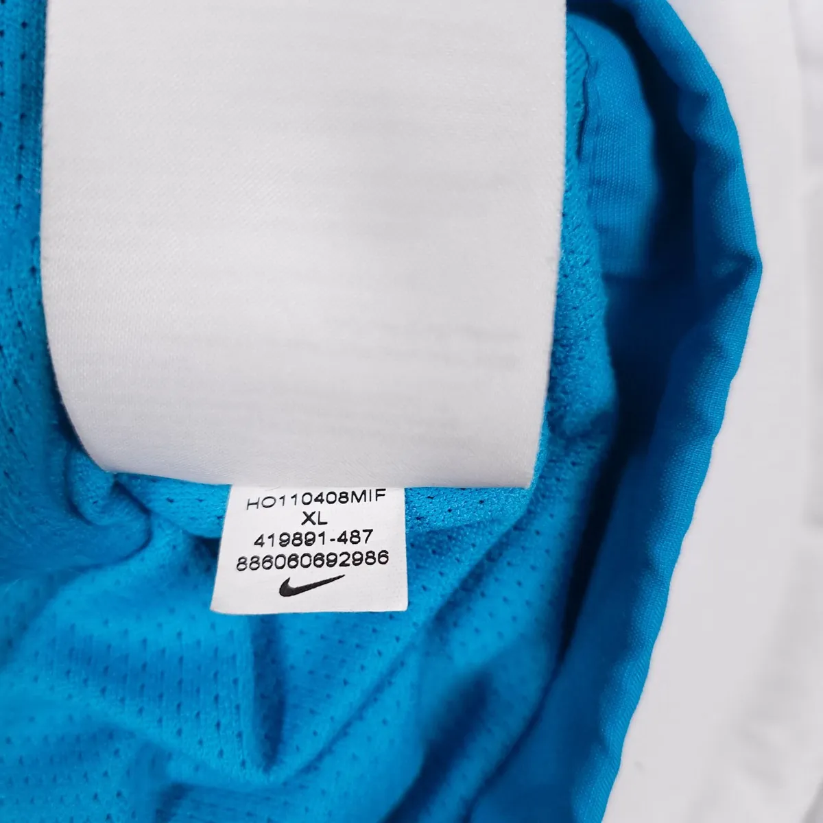 Barcelona 11 12 Vintage Blue Football Jacket XL - Image 3