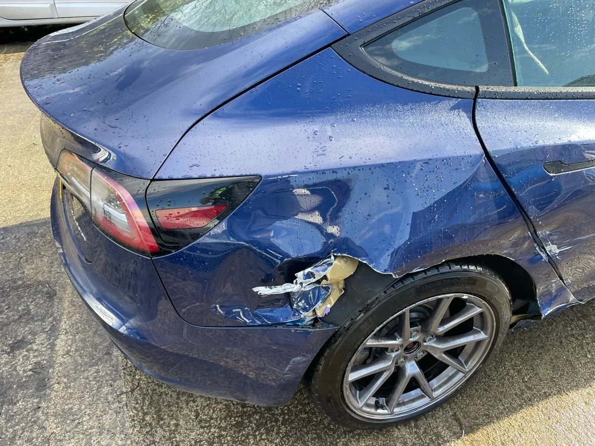 Tesla model 3 AWD - Image 3