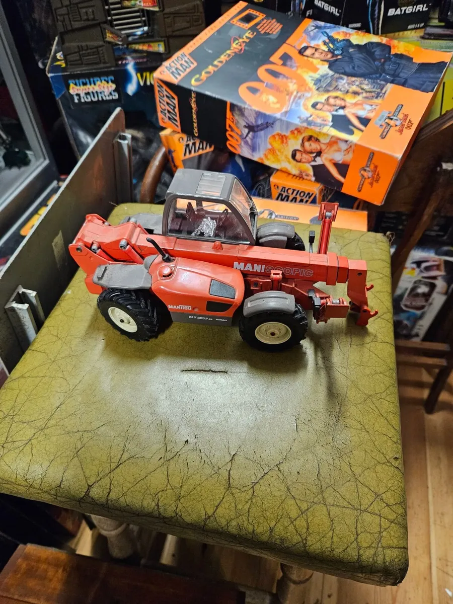 Corgi Joal Manitu Telescopic Loader 1.25 - Image 3