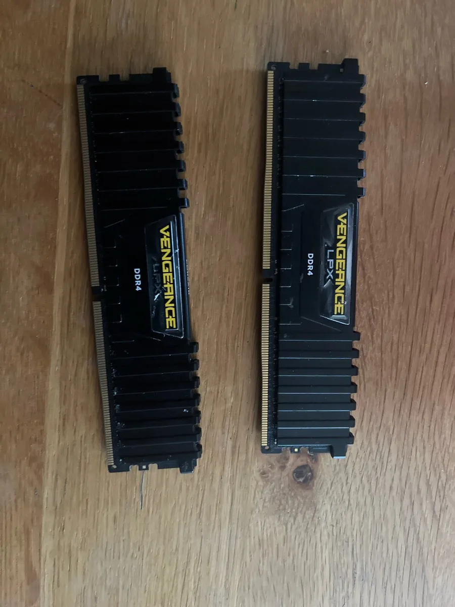 2x8gb Corsair ram - Image 1